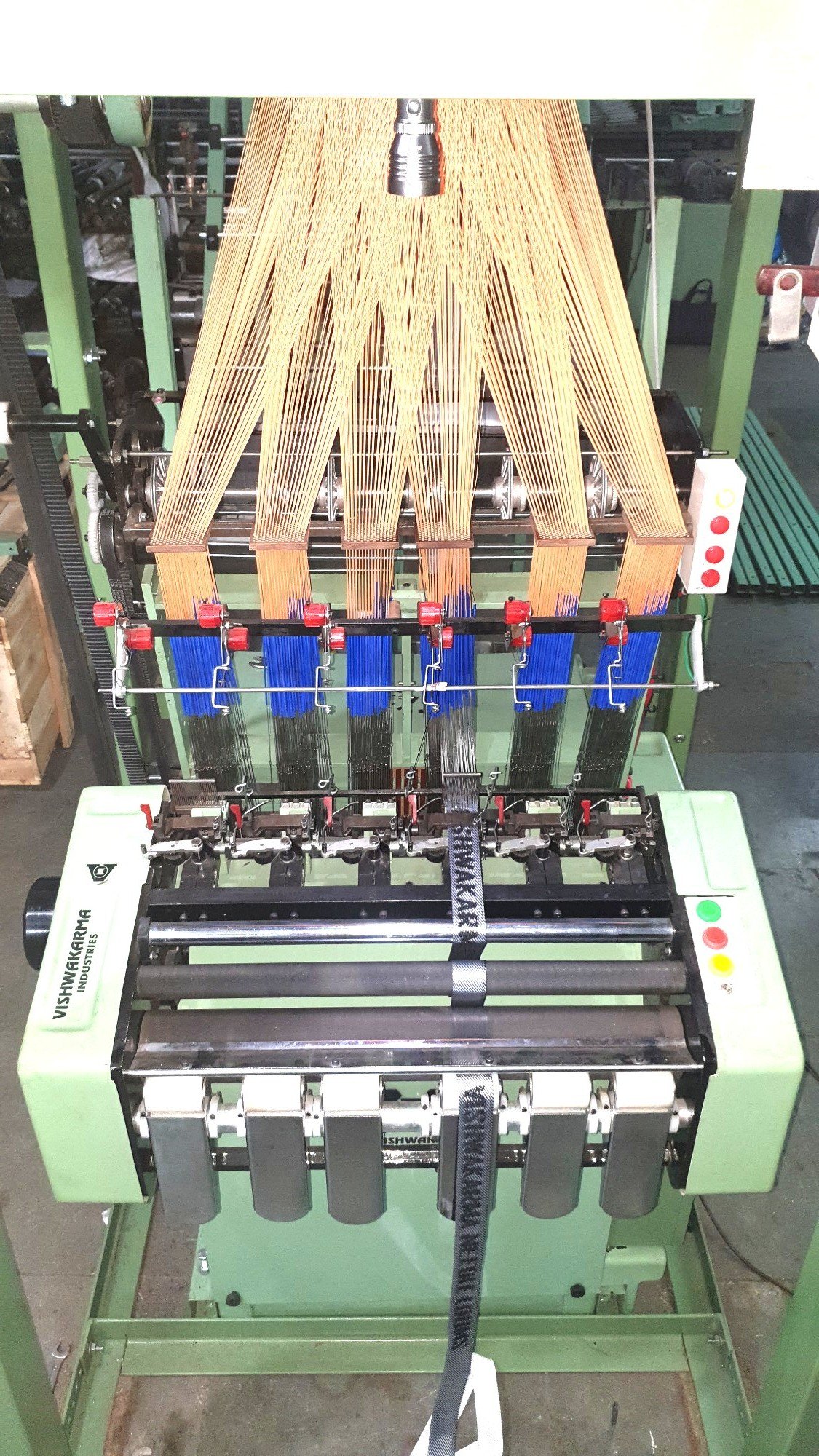 Narrow fabrics machines